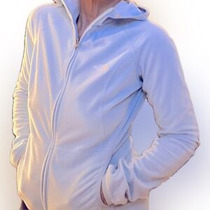 Fleece zip up hoodie, long sleeve, finger holes size M